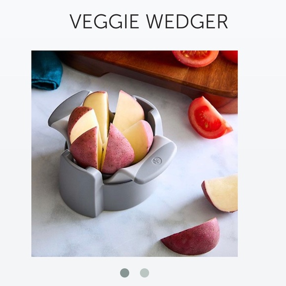 Pampered Chef Kitchen New Pampered Chef Veggie Wedger Poshmark